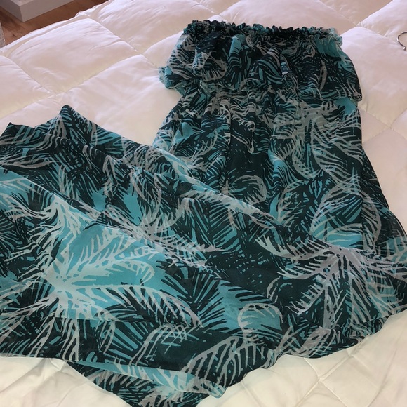 Victoria’s Secret maxi dress - Picture 2 of 5